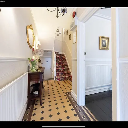 Albury House-2